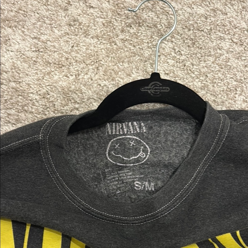 NIRVANA Charcoal and Yellow Smiley sweatshirt. Size S. Great condition. - Picture 4 of 4
